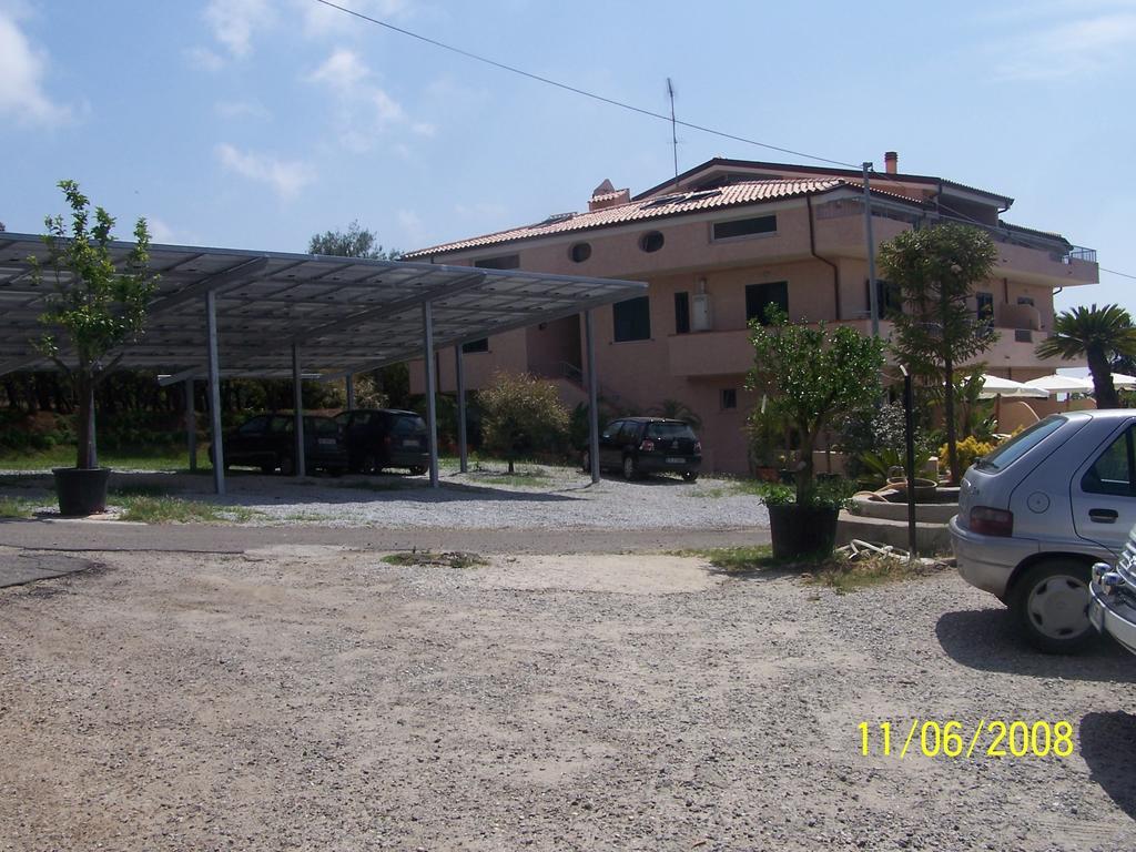 Residence Floritalia - Ricarica Auto Elettriche Santa Domenica  Zewnętrze zdjęcie